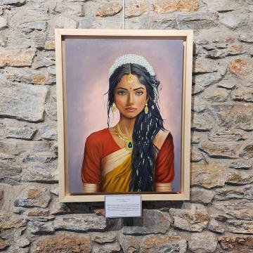 Hintli Kadın - Ayşe Pirselimoğlu