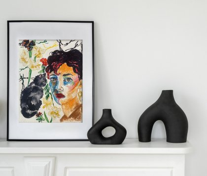 Suda Yüzen Nergisler ve Kara Kedi