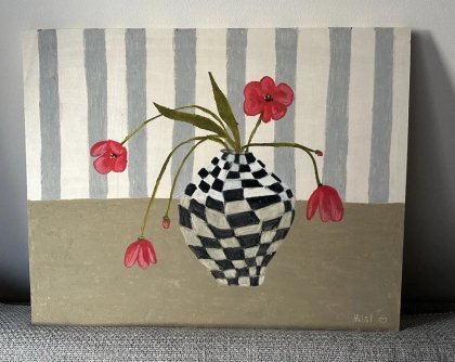 the vase you may not put flowers in